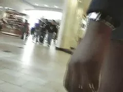 Το Tiny Teen Lexie Fux Fucks δίπλα στο τζάκι