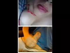 Η θετή κόρη Lacy & BFF κοιτάζουν τον μπαμπά Τσαρλς!
