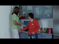 Πιάνο & πέος για φοιτήτρια έφηβη Leyla Fiora
